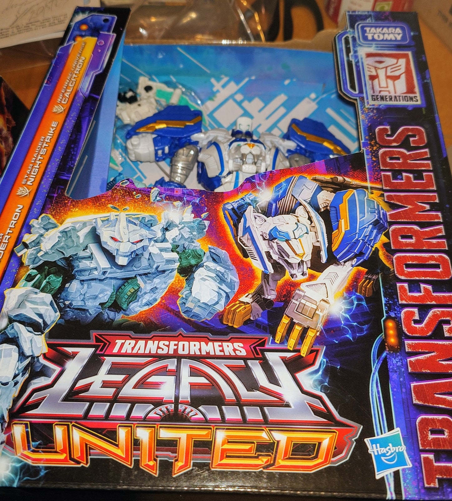 Transformers Generations Legacy United Leader Class Star Raider Thundertron + Nightstrike + Calcitron (Import Stock)